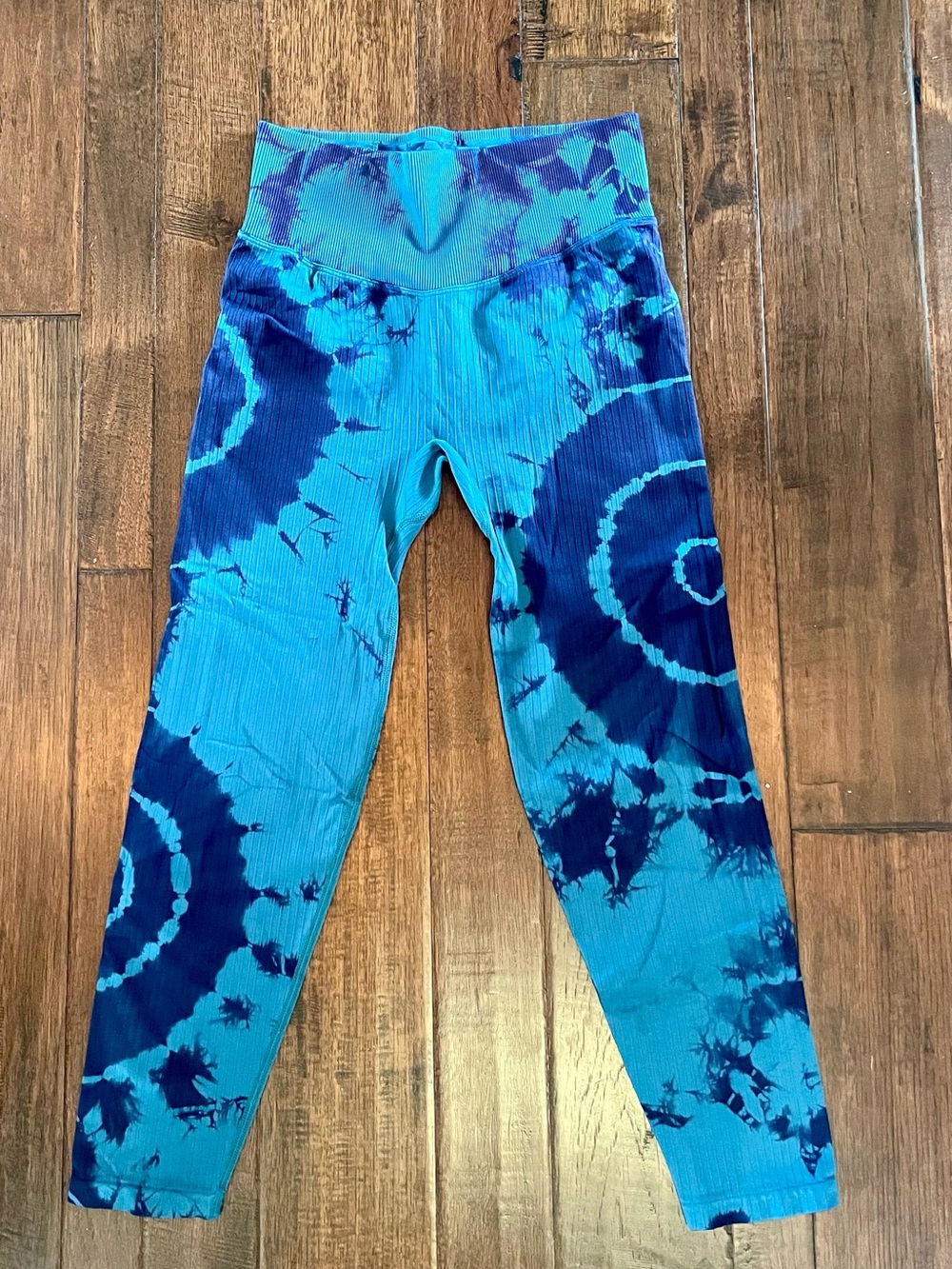 PINK Victoria's Secret Blue Tie-Dye High-Rise Leggings